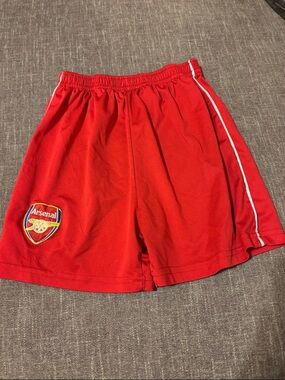 Boys Arsenal Red short Size 3T